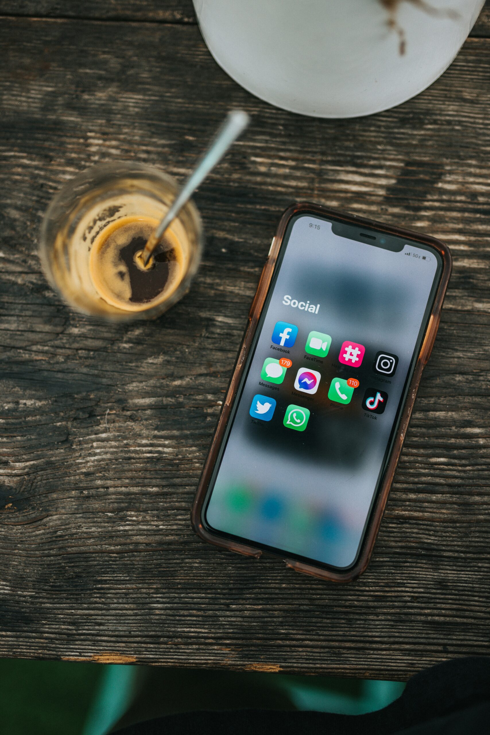 Top 3 des méthodes de prospection digitale - Les réseaux sociaux, une prospection directe - Fraischeur