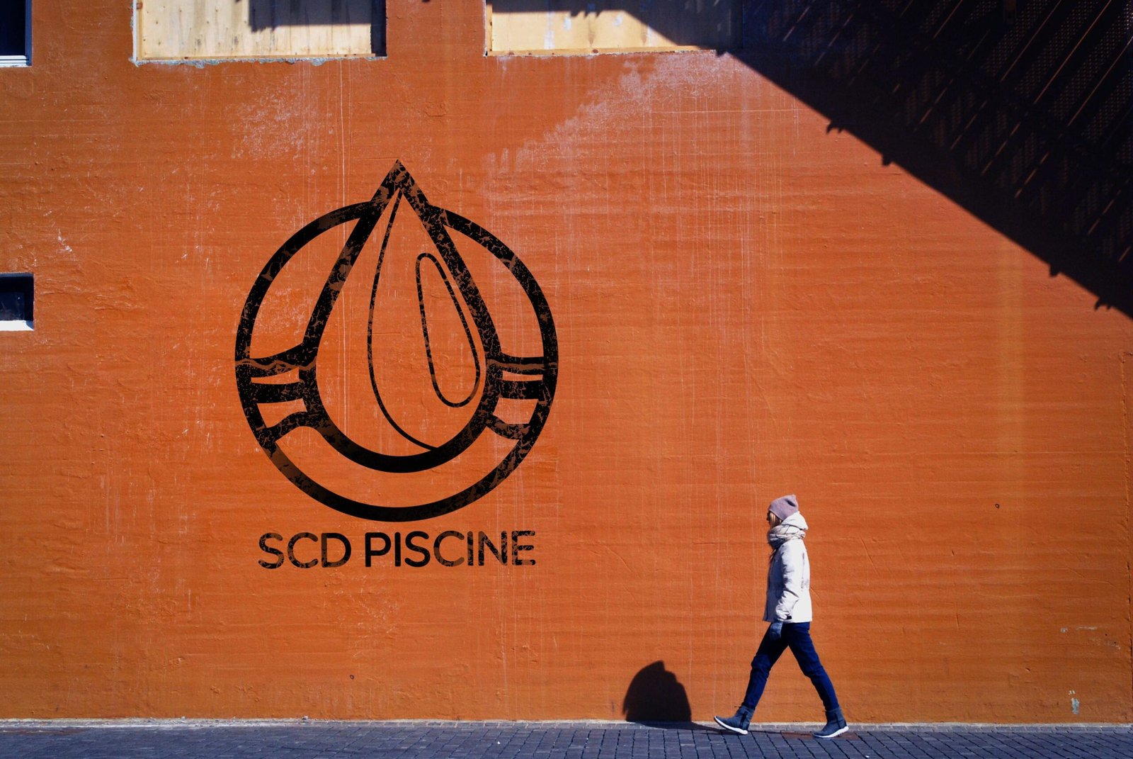 SCD Piscine - Wall - Noir - Fraischeur